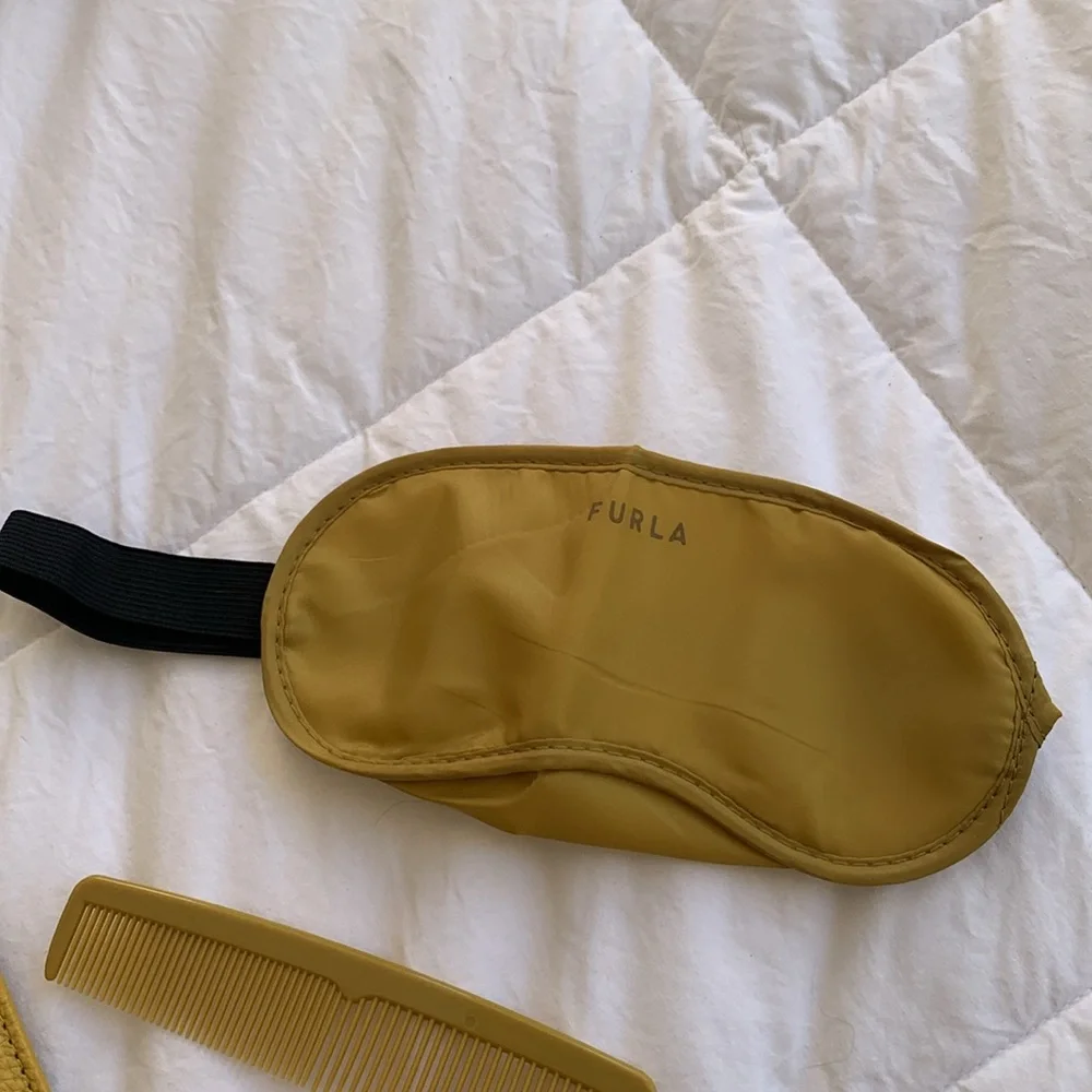 Furla travel kit - Picture 2 of 6